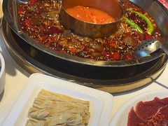 -二荆条·城市森林火锅旗舰店