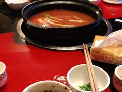 -乳仔牛牦牛汤锅 烤羊排(松潘古城店)