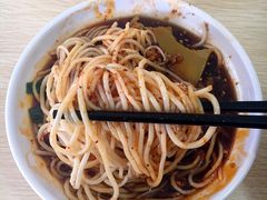 -洪记凉米线(新兴路店)