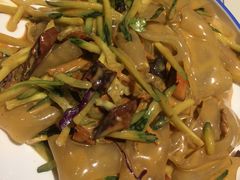 摇滚拉皮-额娘·春饼烤鸭(乐汇城店)