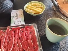 -菌自由丨野生菌火锅特色庭院餐厅(丽江古城店)