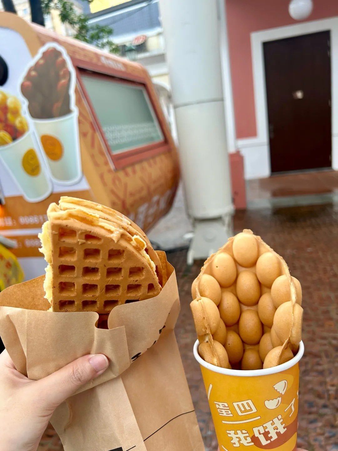 

「原味鸡蛋仔」
一颗颗金黄圆润的鸡蛋仔,外皮酥脆