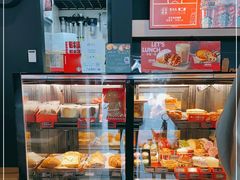 -星巴克(广州南站A18检票口楼上)