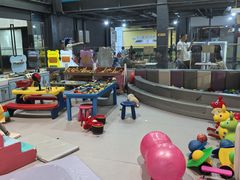 -萨卡屋亲子乐园·餐厅(龙山万物工场店)