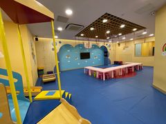 -月星环球港赢在起点早教中心·亲子托班早教体验课儿童兴趣班逻辑思维专注力幼小衔接(普陀中心)