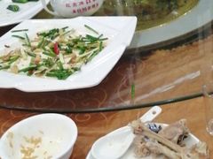 -绿雅居原生态农庄(小涌店)