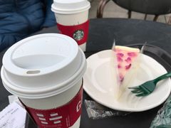 -星巴克(西藏路店)