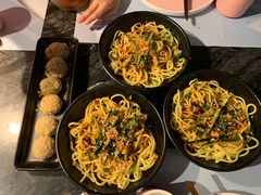 -桂二老坛酸菜鱼(三街两巷店)