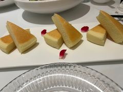 -醉辉皇上海之巅(上海中心大厦店)