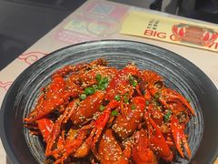 -肥肥虾庄·金牌油焖大虾(汉街SKP店)