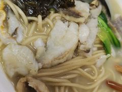 -明呈黄鱼面馆(斜土路店)