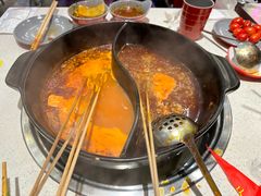 -钢管厂五区小郡肝串串香火锅(梅川路店)