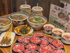 -云阿蛮云南生烫牛肉米线(奉贤路店)