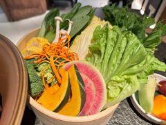 -三出山火锅(南京万象天地店)