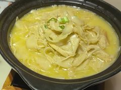 -佬麻雀·剁椒鱼头(京基KK One店)