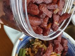 -包整·丝娃娃(一览甲秀楼风景店)