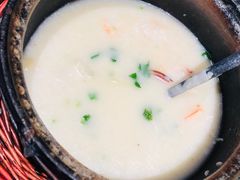-稻鲜记潮汕砂锅粥