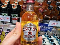 -名创优品(海珠乐峰广场店)