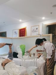 -塑青春&伊肤泉祛痘皮肤管理