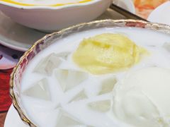白雪榴璃-甜心妈妈·榴莲星级糖水(北京路总店)
