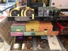 零售区-GODIVA(海岸城店)