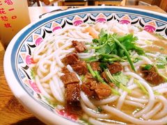 十年经典牛肉粉-鑫花溪牛肉米粉(人民广场店)