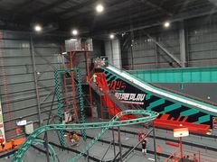 -极限PLAY运动娱乐新世界·团建派对潮玩休闲馆·室内蹦极高空游乐园