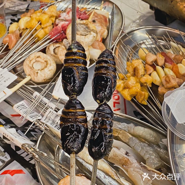 新店打卡｜光谷这家自助烧烤店！有点意思！