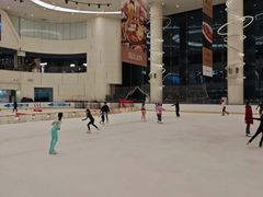 -世纪星滑冰俱乐部(万象城店)