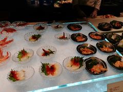 -半岛翡丽海鲜自助餐厅(观风亭店)