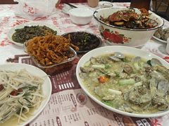 -辣螃铠盆盆蟹大排档(海昌店)