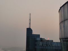 -Hi City·城市之巅