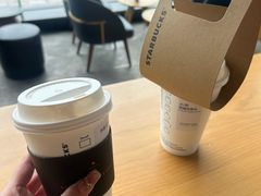 -星巴克臻选(成都环球乐天店)