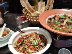 怀远烧全鸡-阿财老铺·老蚌埠龙虾城(华夏总店)