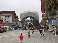 -迪卡侬(西华店)