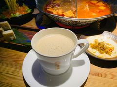 大红袍珍珠奶茶-湊湊火锅·茶憩(杭州湖滨银泰in77店)