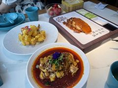 -荷塘秋月·本帮江浙菜(国权路店)