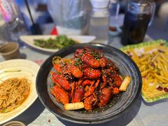 -肥肥虾庄·金牌油焖大虾(杨园滨江时代walk店)