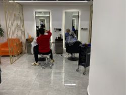 -AB hair salon