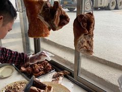 -洲心明记烧肉大粥(总店)