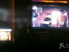 -歌迷量贩KTV(光彩市场店)