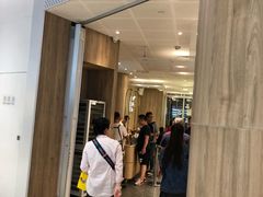 门面-奈雪的茶(市百一店)