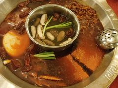 -山城年华老火锅(玉林店)