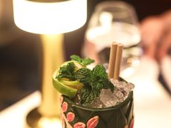 -龙虾酒吧扒房(宁波香格里拉店)