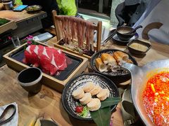 -湊湊火锅·茶憩(杭州湖滨银泰in77店)