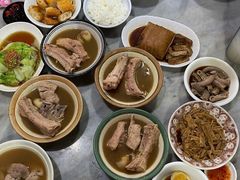 -黄亚细肉骨茶(仰光路店)