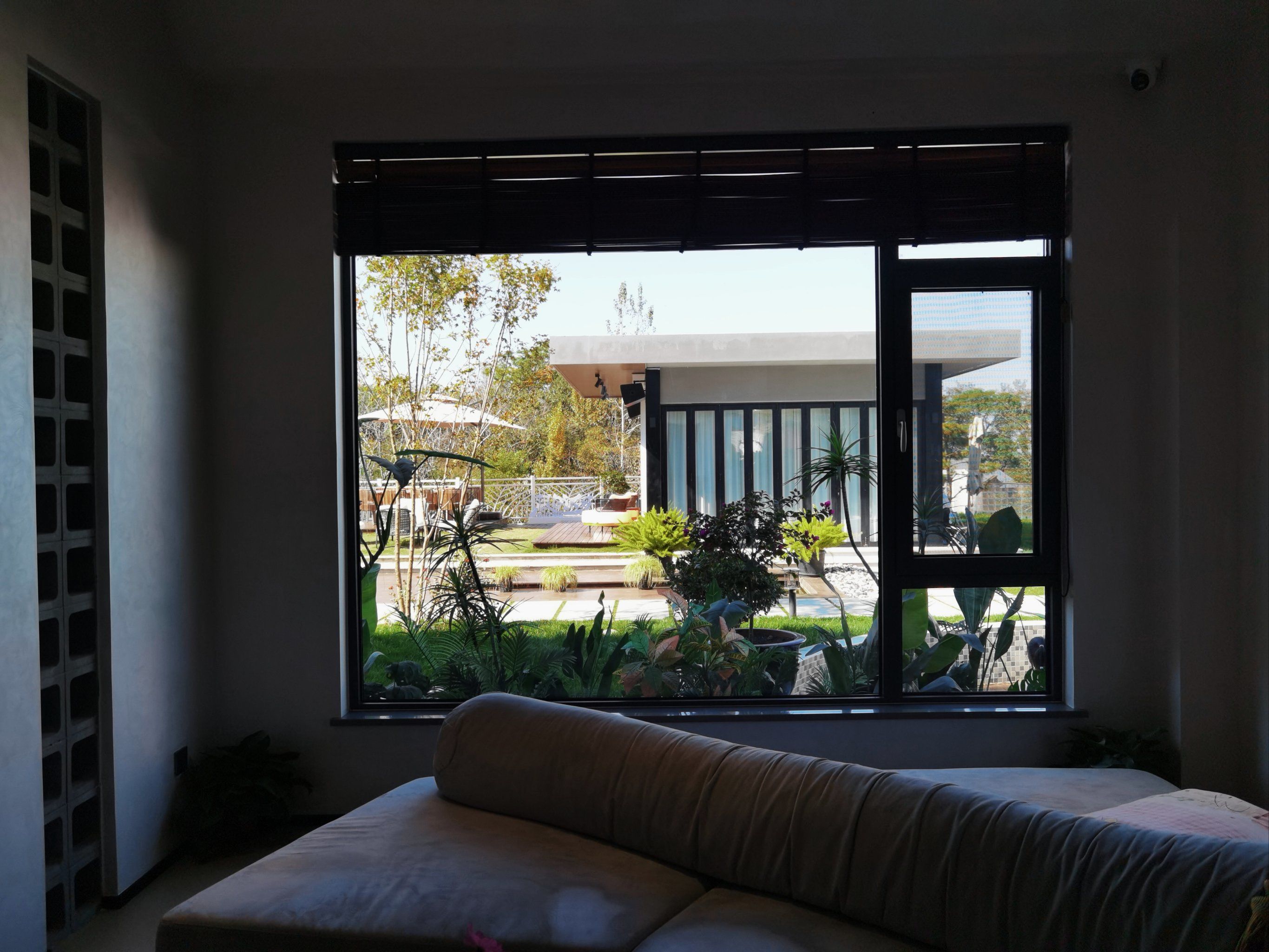 在蓝田拥抱蓝天