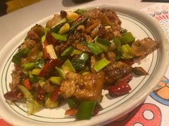 宣威小炒肉-云海肴·汽锅鸡·云南菜(天山百盛优客店)