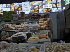 面包甜点陈列柜-闻酥园(大慈寺店)