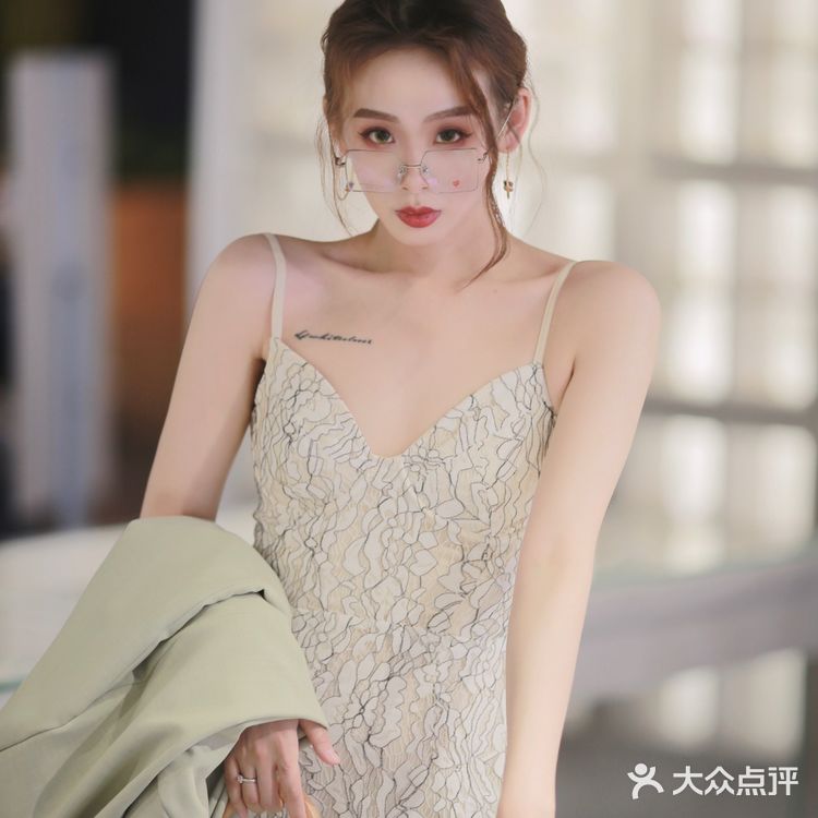 百元凹造型的秘密武器！眼镜店